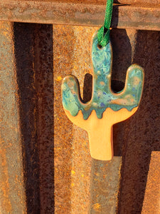 Scent-able ceramic saguaro